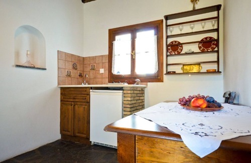Eggares Apartment | Naxos Agrotouristic apartment in a quiet village