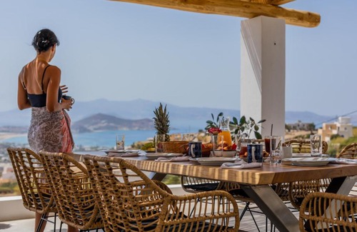 Naxos Town Villa | Naxos Skyline Luxury Villas