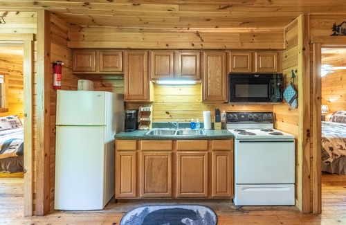 Bryson City Cabin | NC Cabin in Bryson City, Near NOC and Hiking! Smokey Mountains