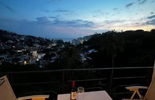 Las Playas Apartment | nCasa Blanca Grand Apartment #317