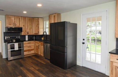 Doctors Inlet House | nChic Riverside Getaway with Hot Tub and Scenic River Vistasn