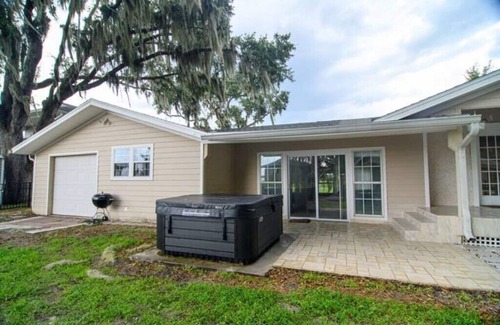 Doctors Inlet House | nChic Riverside Getaway with Hot Tub and Scenic River Vistasn