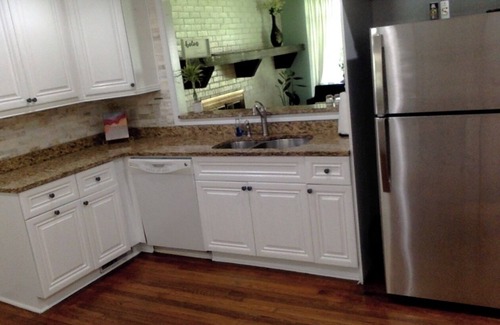 Lilburn House | nClean Peaceful country living but close to everything. nnnn