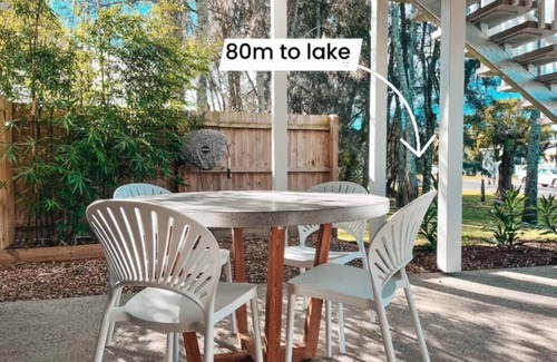 Lake Conjola House | nCouples Escape, Steps to Lake