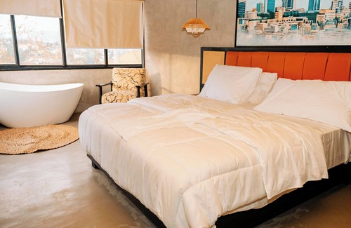 Kigali Bed & Breakfast | Ndare Eco Ville Kigali 1 Bedroom with Private Tub