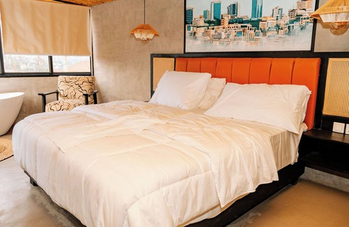 Kigali Bed & Breakfast | Ndare Eco Ville Kigali 1 Bedroom with Private Tub
