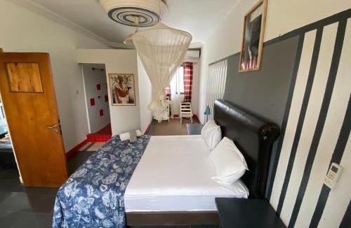 Same Apartment | Ndiamala