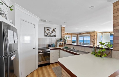 Halls Head House | NDIS- Kid-Pets- Beachfront