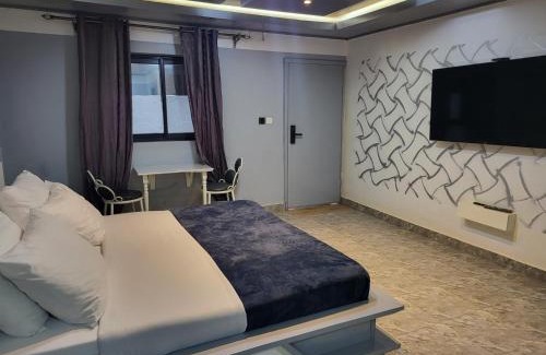 Bafoussam Apartment | Ndouha House