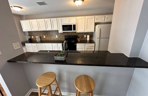 Wetmore House | NE San Antonio Charm Close to BAMC