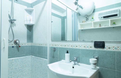 Quartieri Spagnoli Apartment | Neapolitan Style Apartment