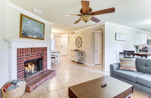 South Arlington House | Near ATandT Stadium and Six Flags Texas Family Home!