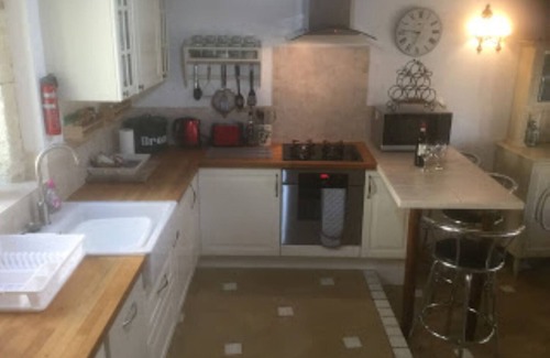 Festalemps Cottage | Near Aubeterre,Peaceful Cottage With Lovely Views and Pool in the Dordogne