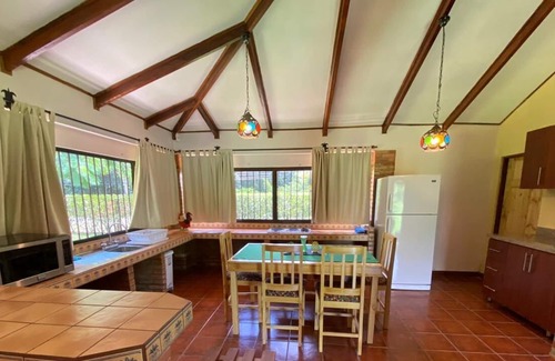 Hacienda Vieja House | Near Beaches of Central Pacifid