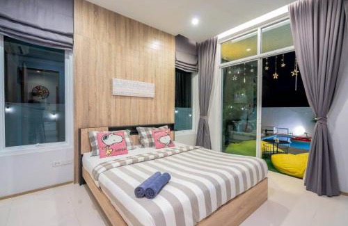 Cha-am Villa | Near Beach Three Pool villa