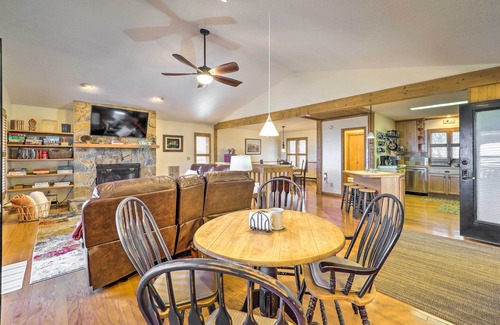 Charter Hills House | Near Beech Mountain: Crimson Cabin w/Views