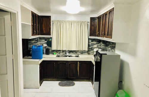 Baguio Apartment | Near Burnham Cozy Home W/Roof top Panoramic City View.