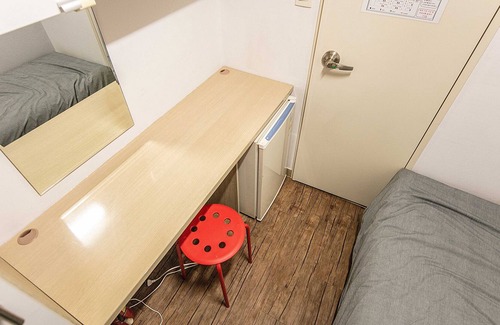 Seongdong-gu House | Near by Hanyang univ, clean & silent room