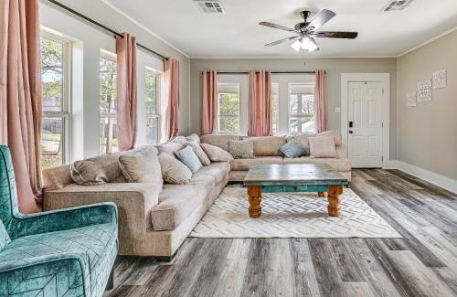 Durant House | Near Campus and Casino Family-Friendly Durant Home!