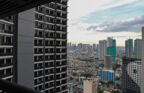 Downtown Apartment | Near CBD 1BR Superior Apt @ Milano 2703B
