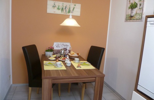 Eggstatt Apartment | Near Chiemsee: Holiday "Elisabeth" in Eggstätt, wellness & relax