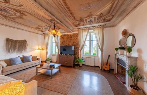 Follo Villa | Near Cinque Terre - Mountain Farmhouse with Pool