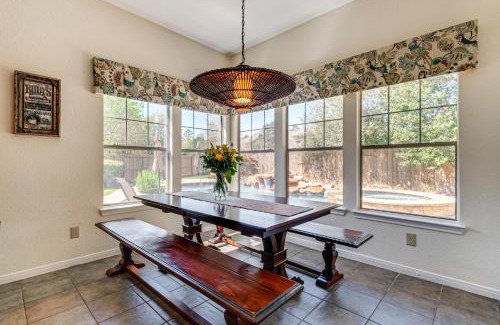 The Woodlands House | Near Cynthia Woods Mitchell Pavilion Family Home!