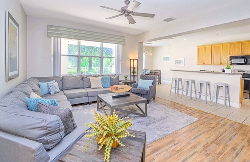 Legacy Park House | Near Disney - 5BR Home - Pool, Hot Tub, & Games!