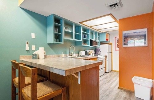 Moab House | Near Downtown Adventure Nest - Rose Tree 4