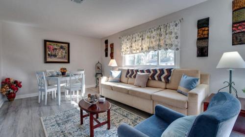 Garden City House | Near Downtown, River, & Airport! Garden City Bliss