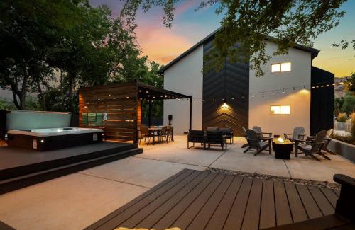 Moab House | Near Downtown Stylish 2BR With Amazing Patio - #2