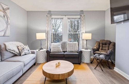 Syracuse Apartment | Near Downtown, SU, DestinyUSA
