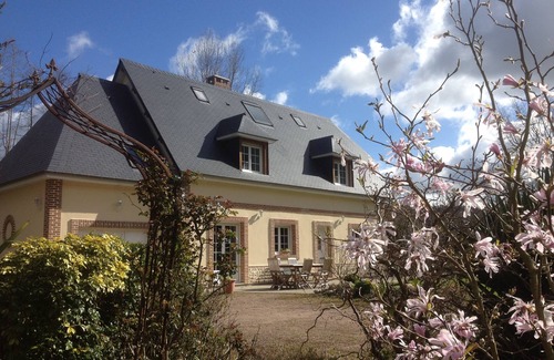 Valmont Cottage | Near Etretat and Fécamp: charming character house on the edge of the wood