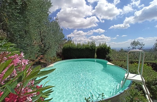 Vitolini Apartment | NEAR FLORENCE APARTMENT IN VILLA WITH GARDEN AND PRIVATE SWIMMING POOL