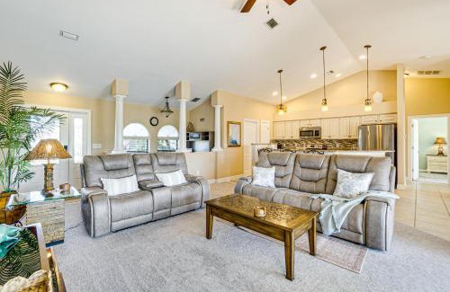 White Marsh House | Near Golf and Beaches Luxe Home in Rotonda West!