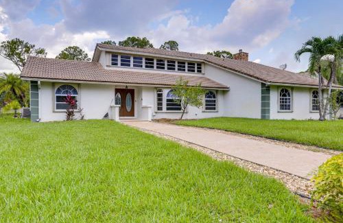 Hunt Club House | Near Golfing and Preserves Home in West Palm Beach