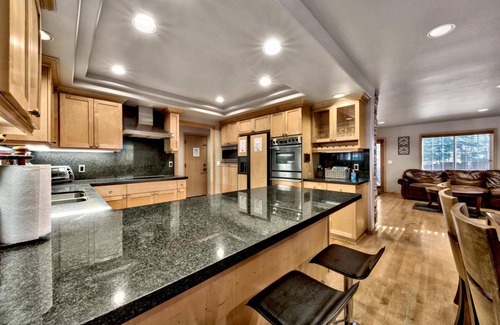 Montgomery Estates Cabin | Near Heavenly, Fireplace, 6 Guests + Extra Kids 5 Years Old and Younger