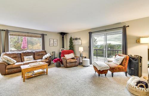 Tuolumne House | Near Hiking and Fishing Tuolumne Cabin with Deck