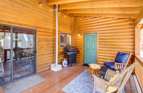 Pinetop-Lakeside House | Near Hiking Cabin with Hot Tub in Lakeside!
