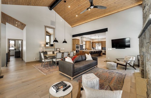 Durango - Purgatory House | Near Hiking: Luxury Getaway w/Deck in Durango!