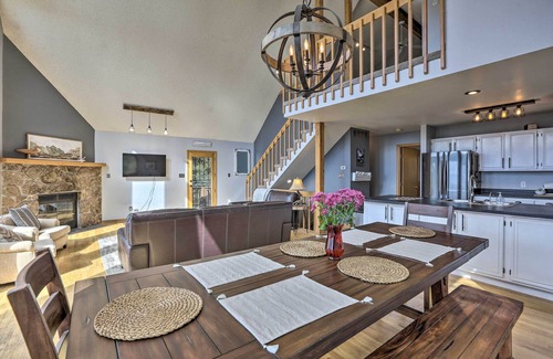 Conifer Mountain and Meadows House | Near Hiking: Mtn-View Conifer Cabin w/2 Decks