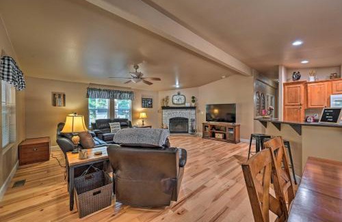 Munds Park House | Near Hiking Munds Park Cabin with Deck and Yard