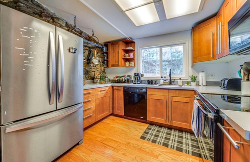 Loyalton House | Near Hiking: Pet-Friendly Sierra Valley Gem