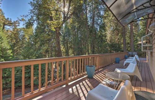 Glencoe House | Near Hiking Trails Cabin with Deck in Pioneer!