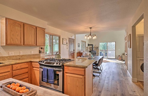 Arnold Cottage | Near Hiking + Wineries: Arnold Cabin w/Deck!