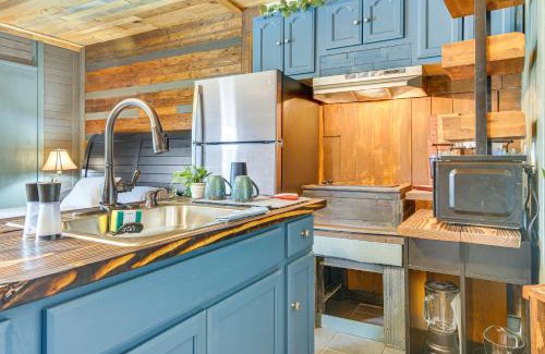Brownsville Apartment | Near Historic Battlefield Trail Studio with Patio!
