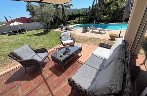 La Crau Villa | Near Hyères les Palmiers, beautiful air-conditioned Mas - swimming pool - beautiful beaches 12min away