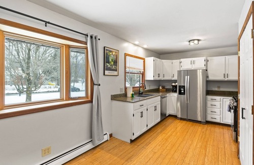 Newfield House | Near Ithaca!Hot Tub! LRG Home!Sleeps 10! Dogs ok!