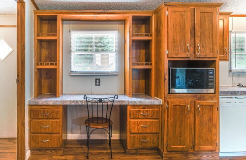 Belle Cottage | Near Kanawha River & ATV Trails: Home w/Deck!