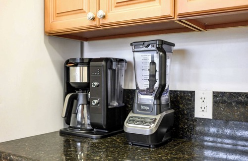 San Gabriel Apartment | Near LA Cozy Home With Full Kitchen & Laundry